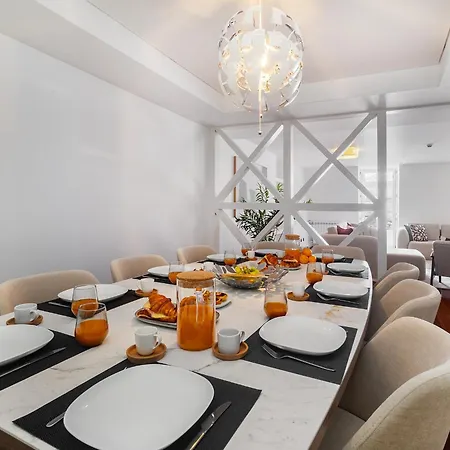 Prime Aparts - Chiado Apartman